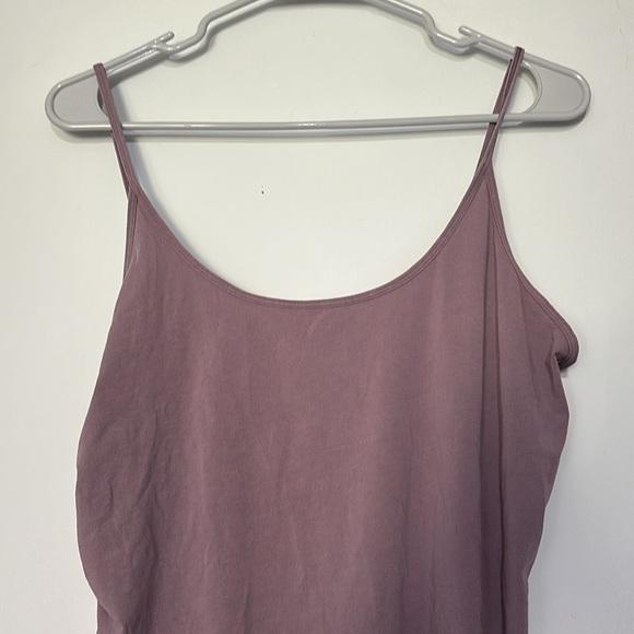 Lululemon tank top size 4 - Picture 2 of 8